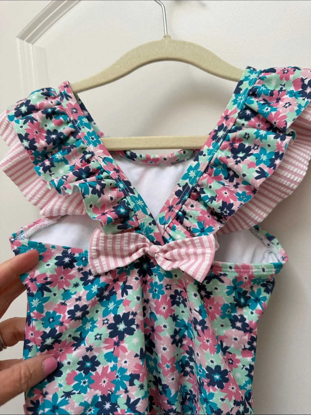 Ruffle Butts Ruffle V-Back with Bow One Piece in Water Lilies Size 2T